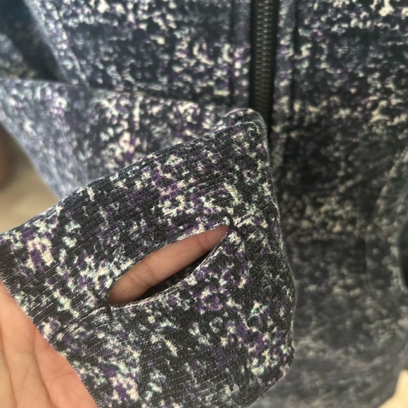 Lululemon Athletica Scuba Jacket Full Zip Hoodie Size Small - Picture 4 of 6